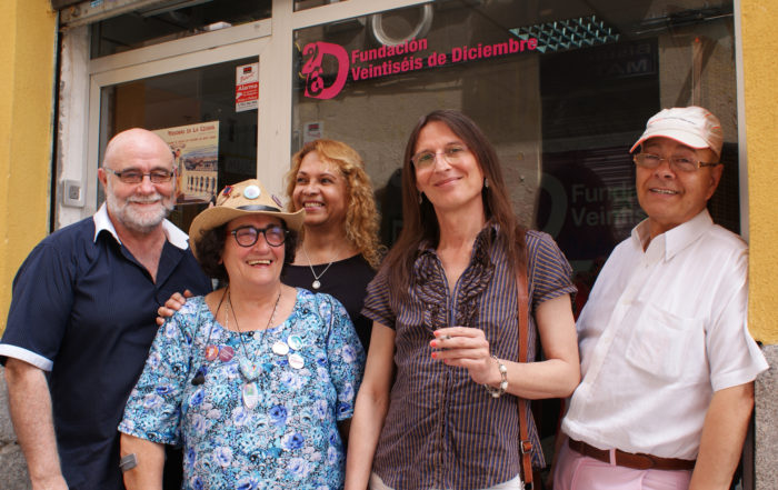 soledad, comunidad, convivencia